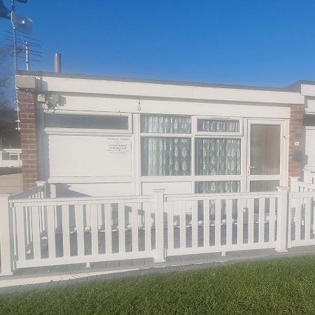 Park View Chalet Hemsby Bagian luar foto