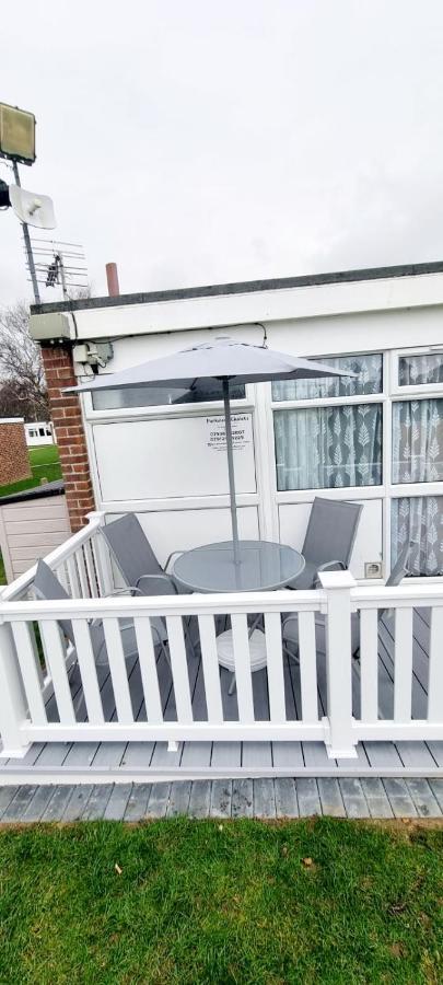Park View Chalet Hemsby Bagian luar foto
