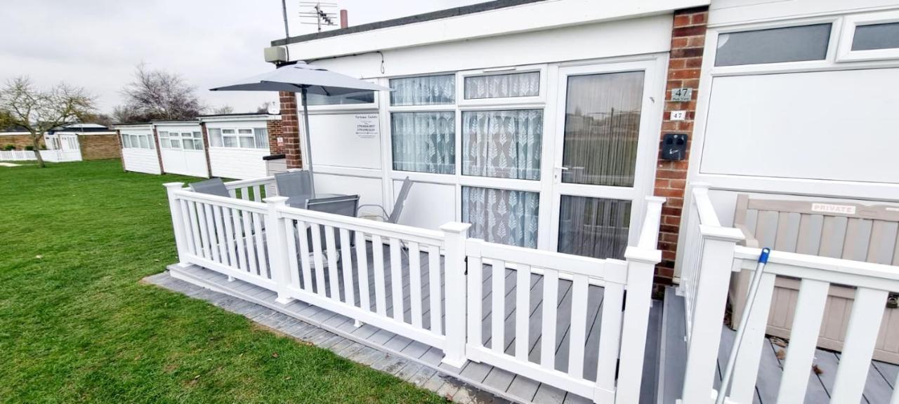 Park View Chalet Hemsby Bagian luar foto